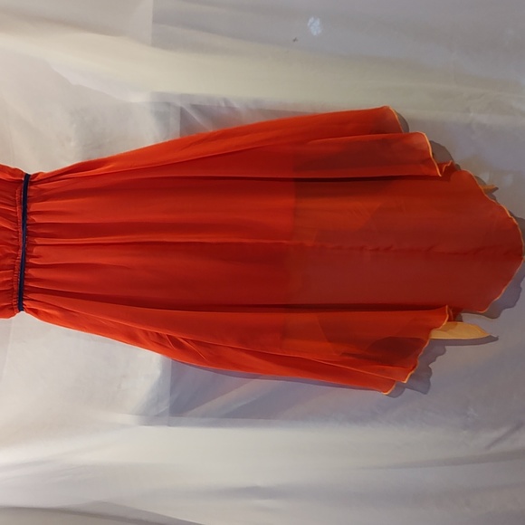 Women's lined sleeveless peach dress by A-List. Size Small - Picture 9 of 13